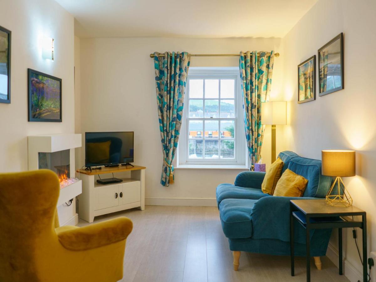 Pass The Keys Modern 2 Bed Flat Overlooking Aberaeron Harbour Exterior foto